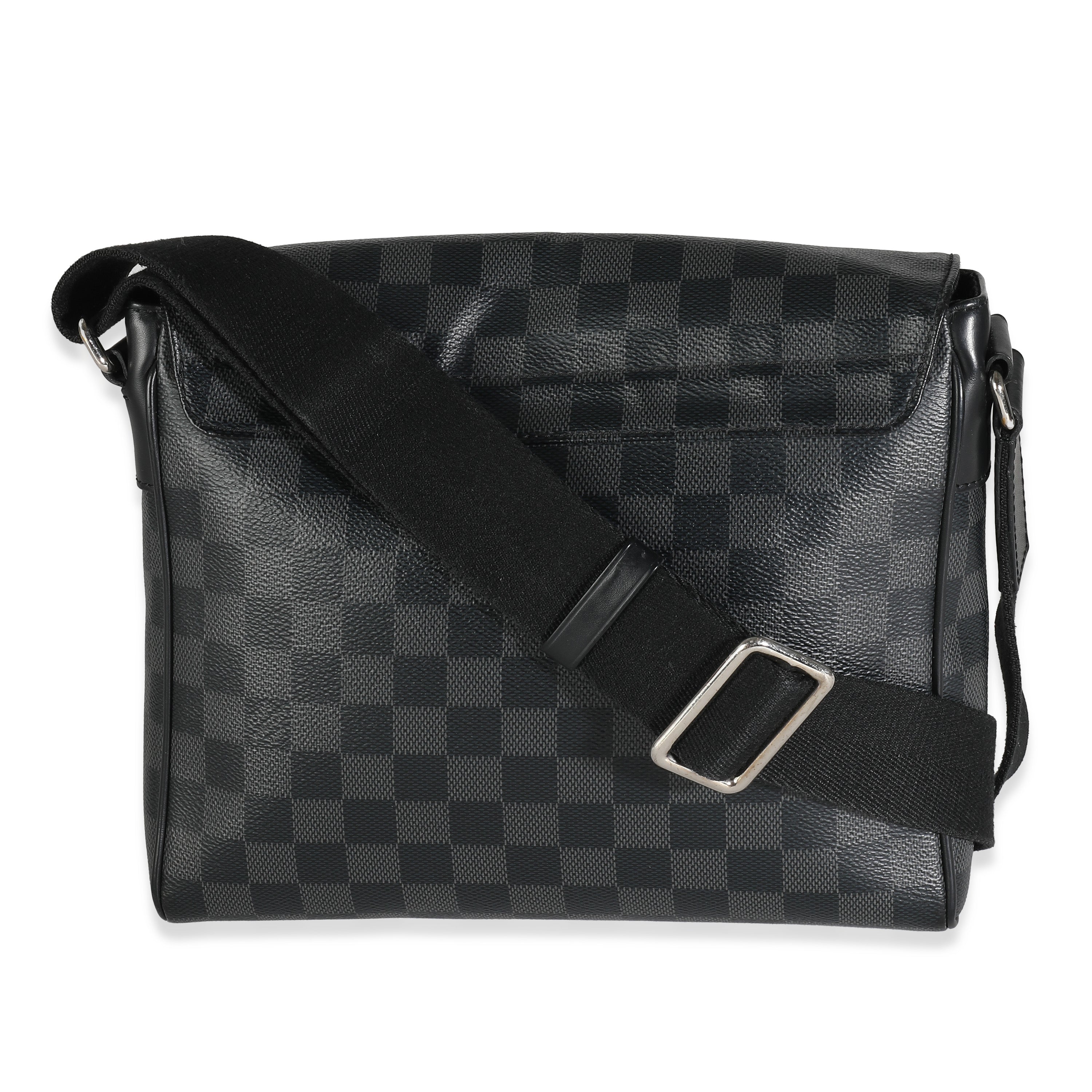 Louis Vuitton Louis Vuitton Damier Graphite Canvas District PM