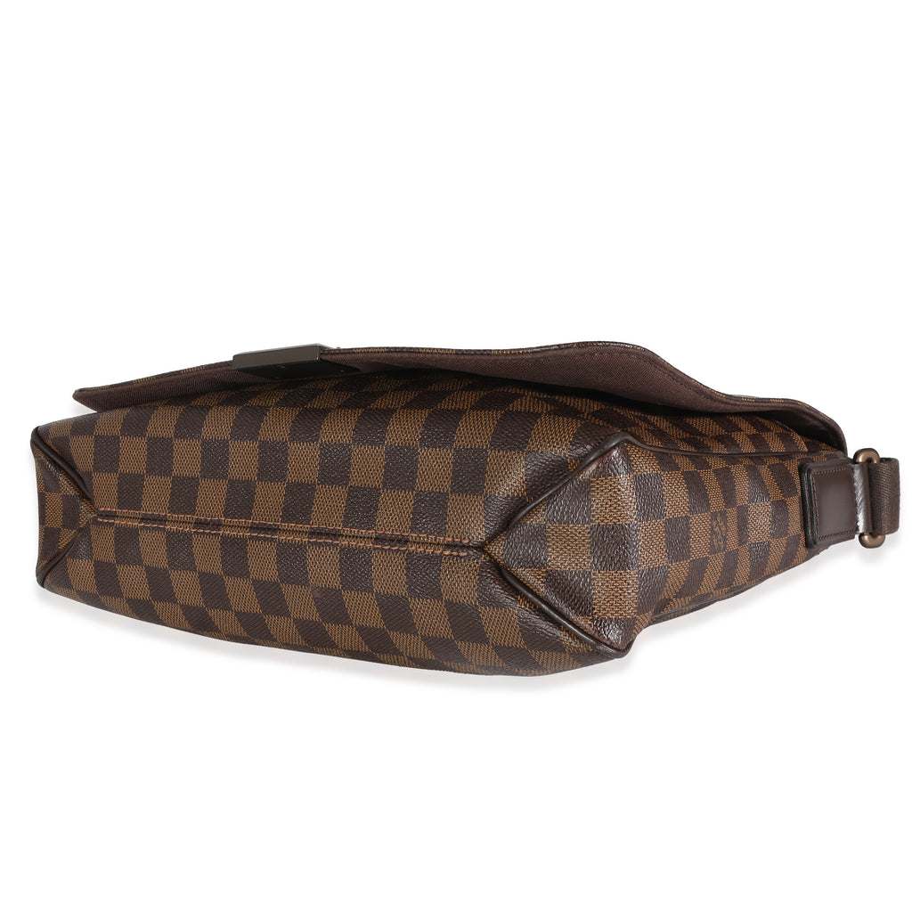 Louis Vuitton Damier Ebene Canvas District PM