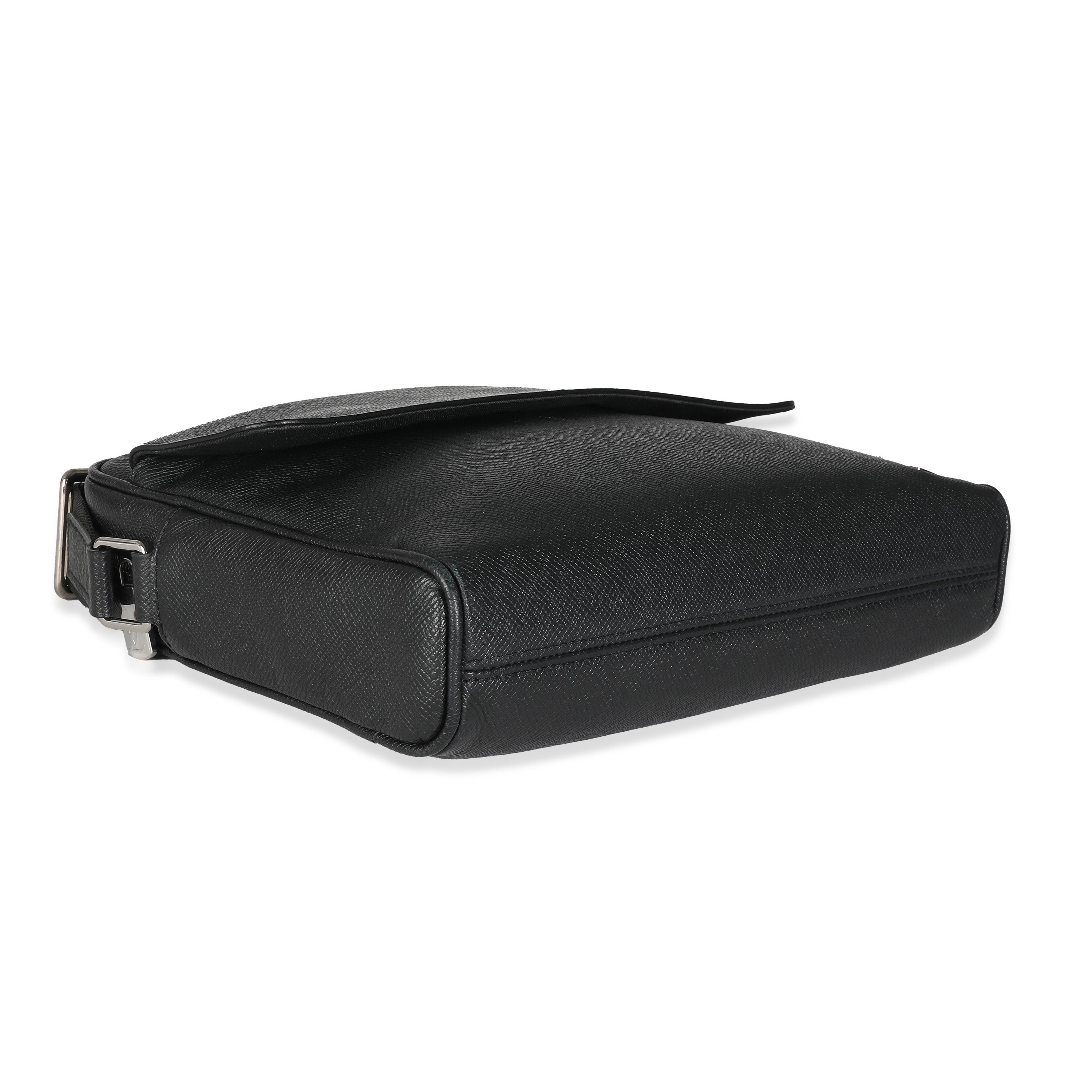 Louis Vuitton Black Taiga Alex Messenger PM