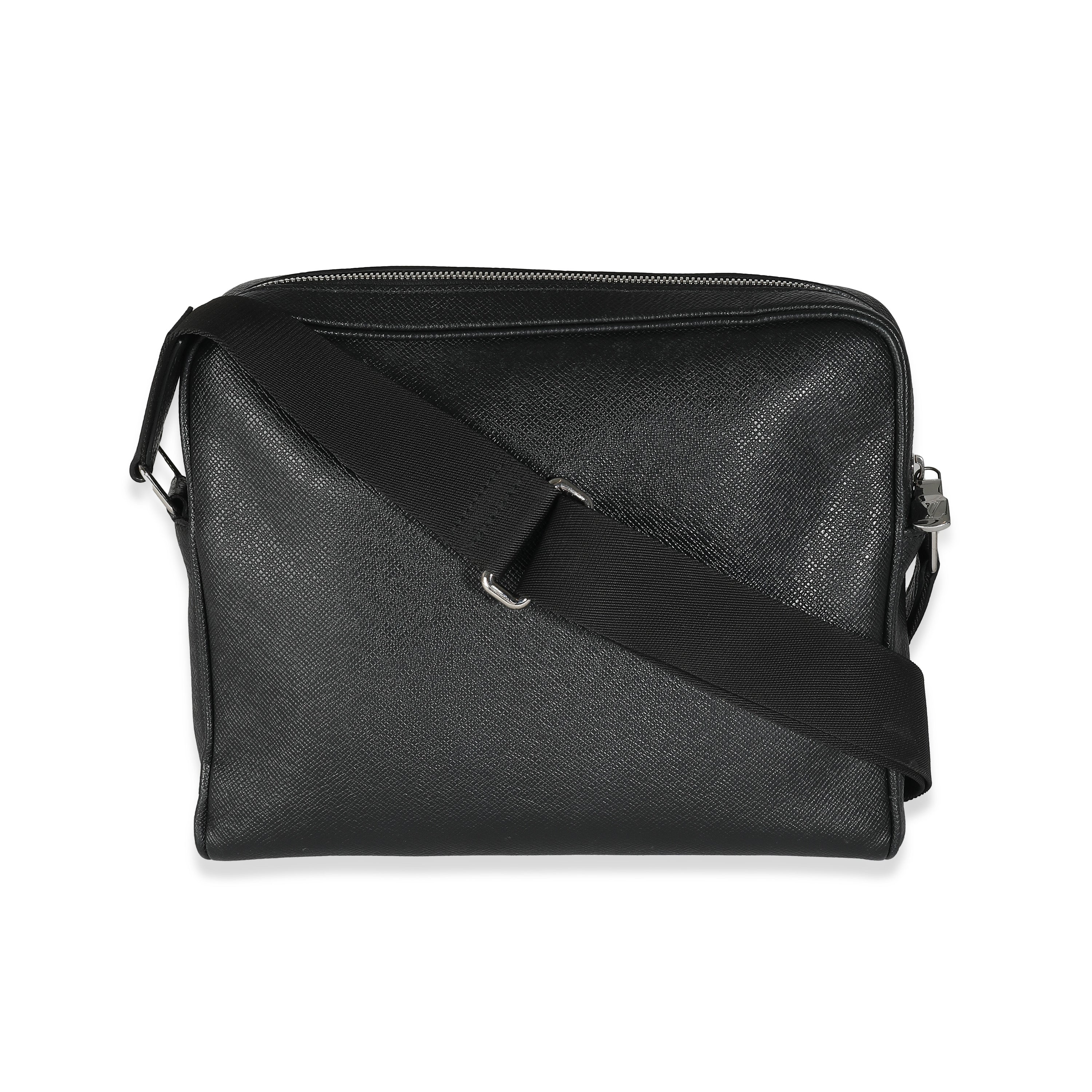 Louis Vuitton Black Taiga Alex Messenger PM