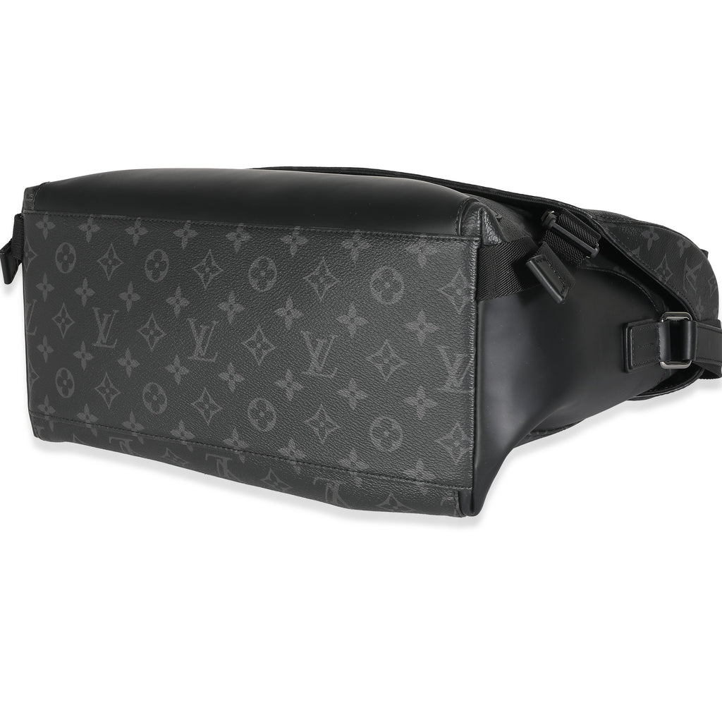 Louis Vuitton Monogram Eclipse Canvas Voyager MM