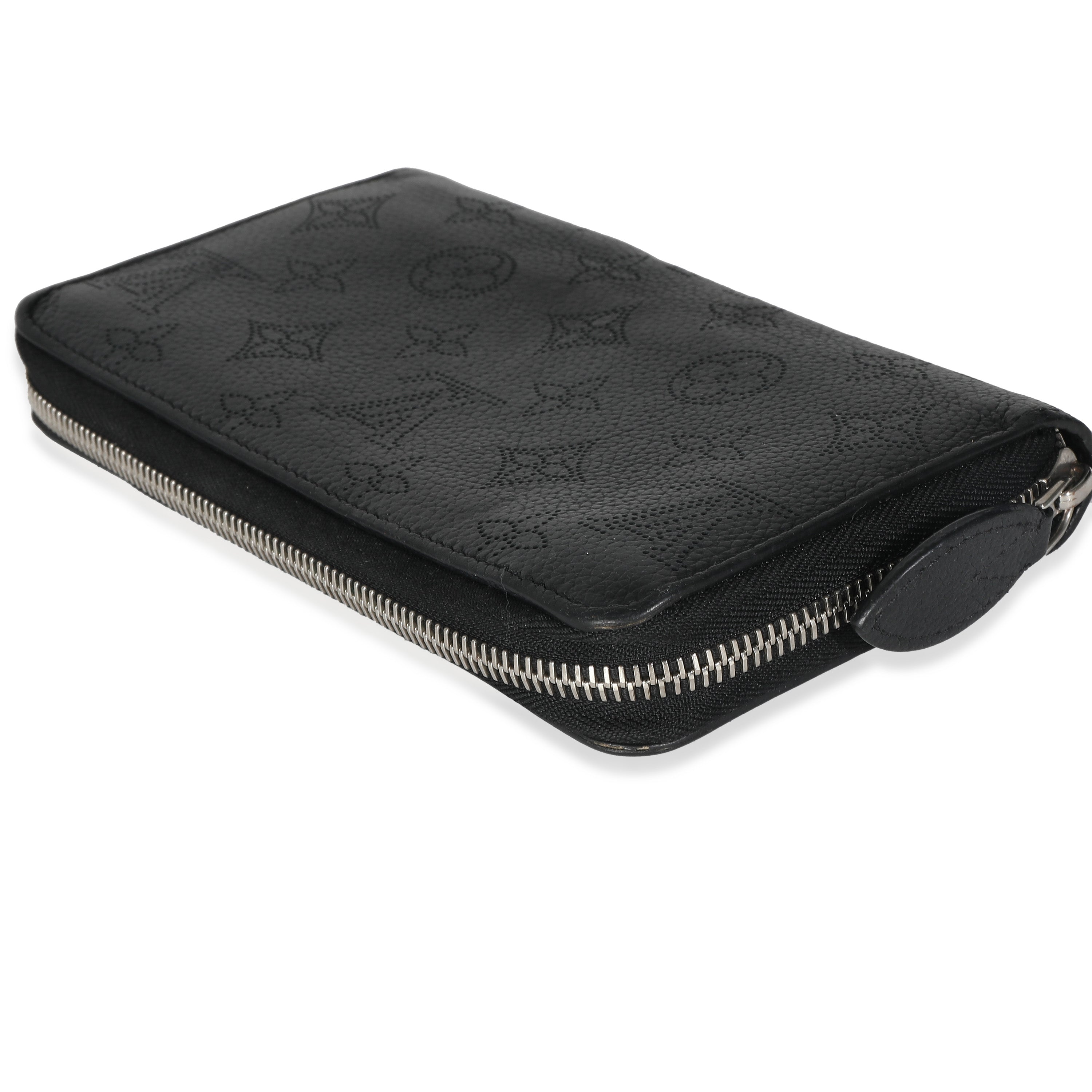 Louis Vuitton Black Mahina Zippy Wallet
