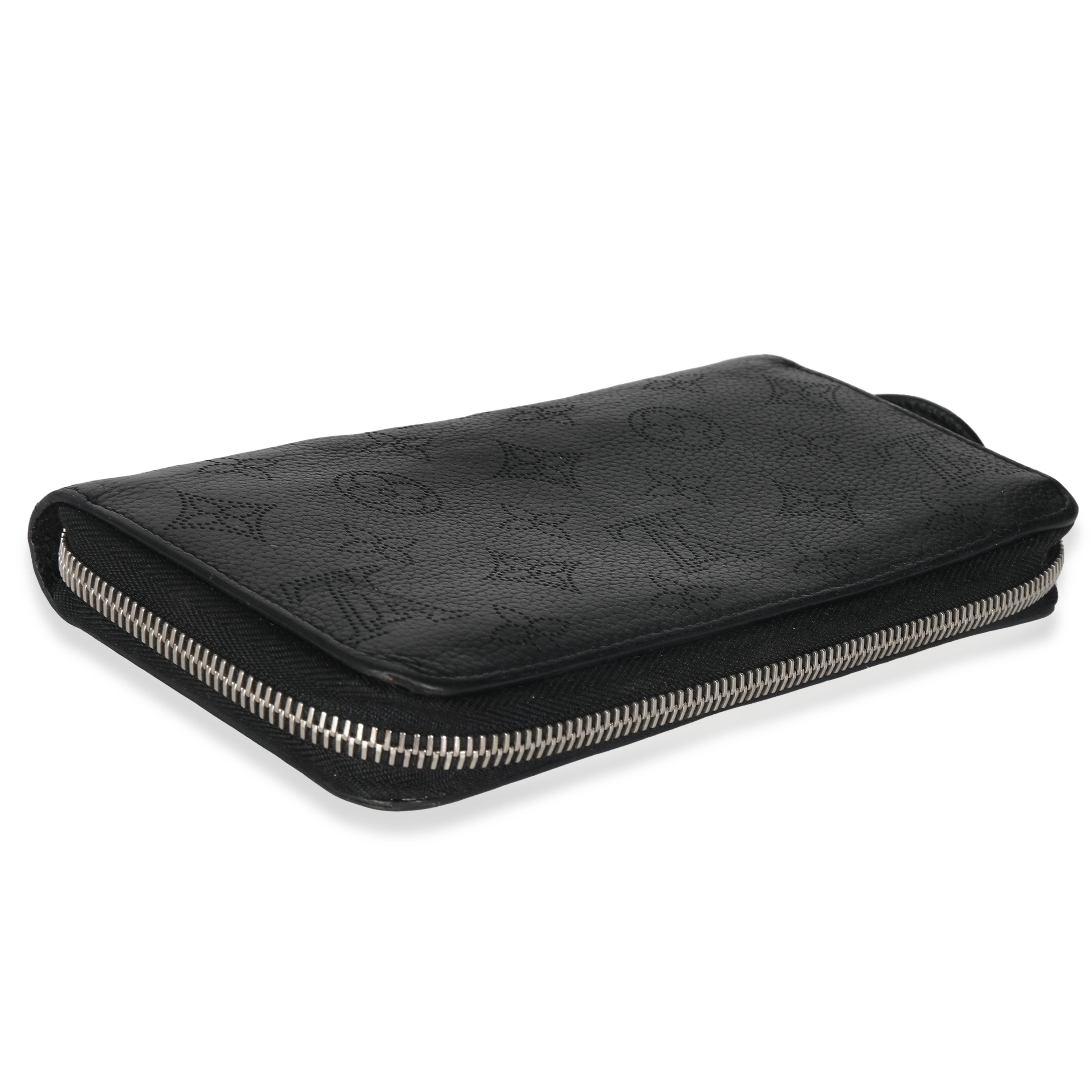 Louis Vuitton Black Mahina Zippy Wallet