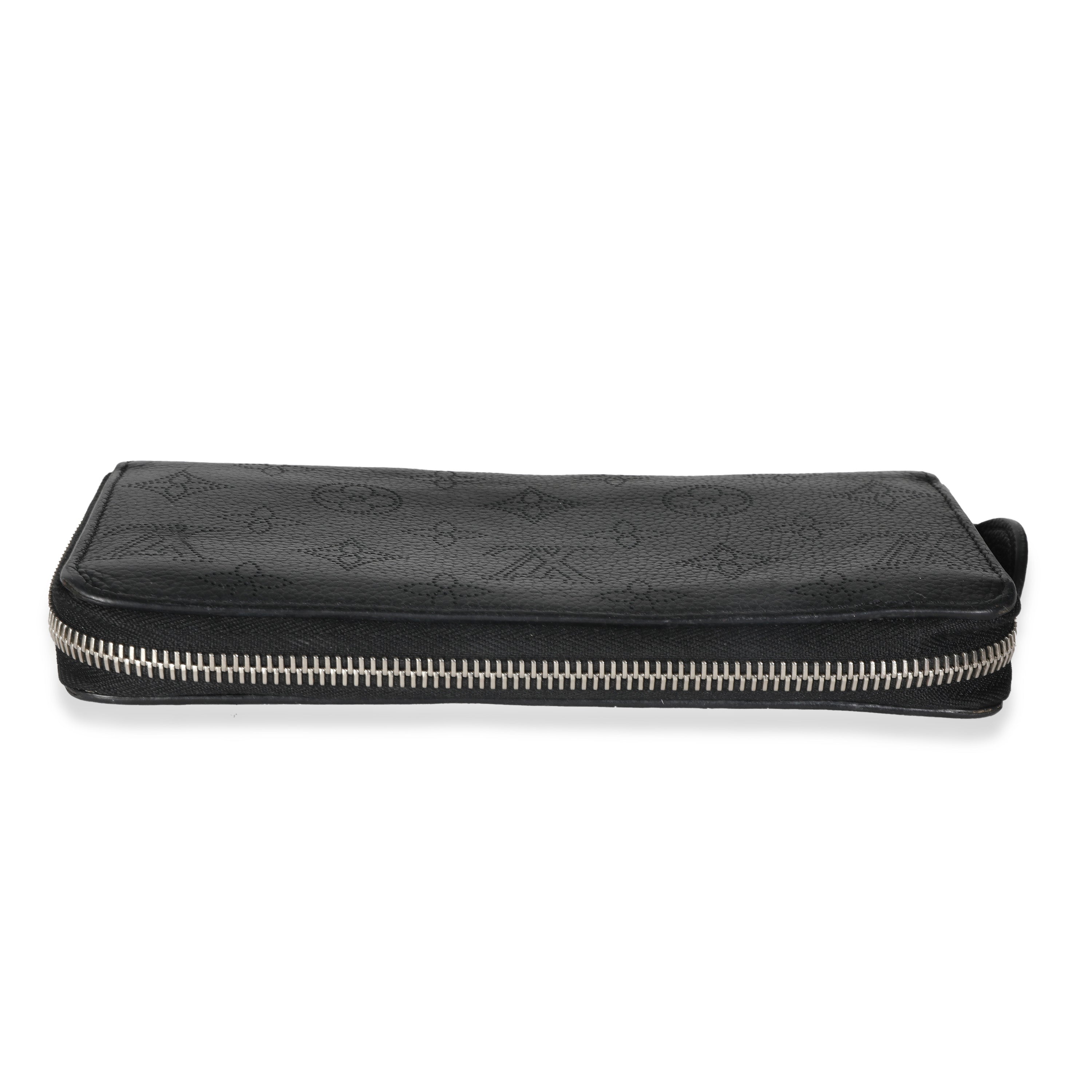 Louis Vuitton Black Mahina Zippy Wallet