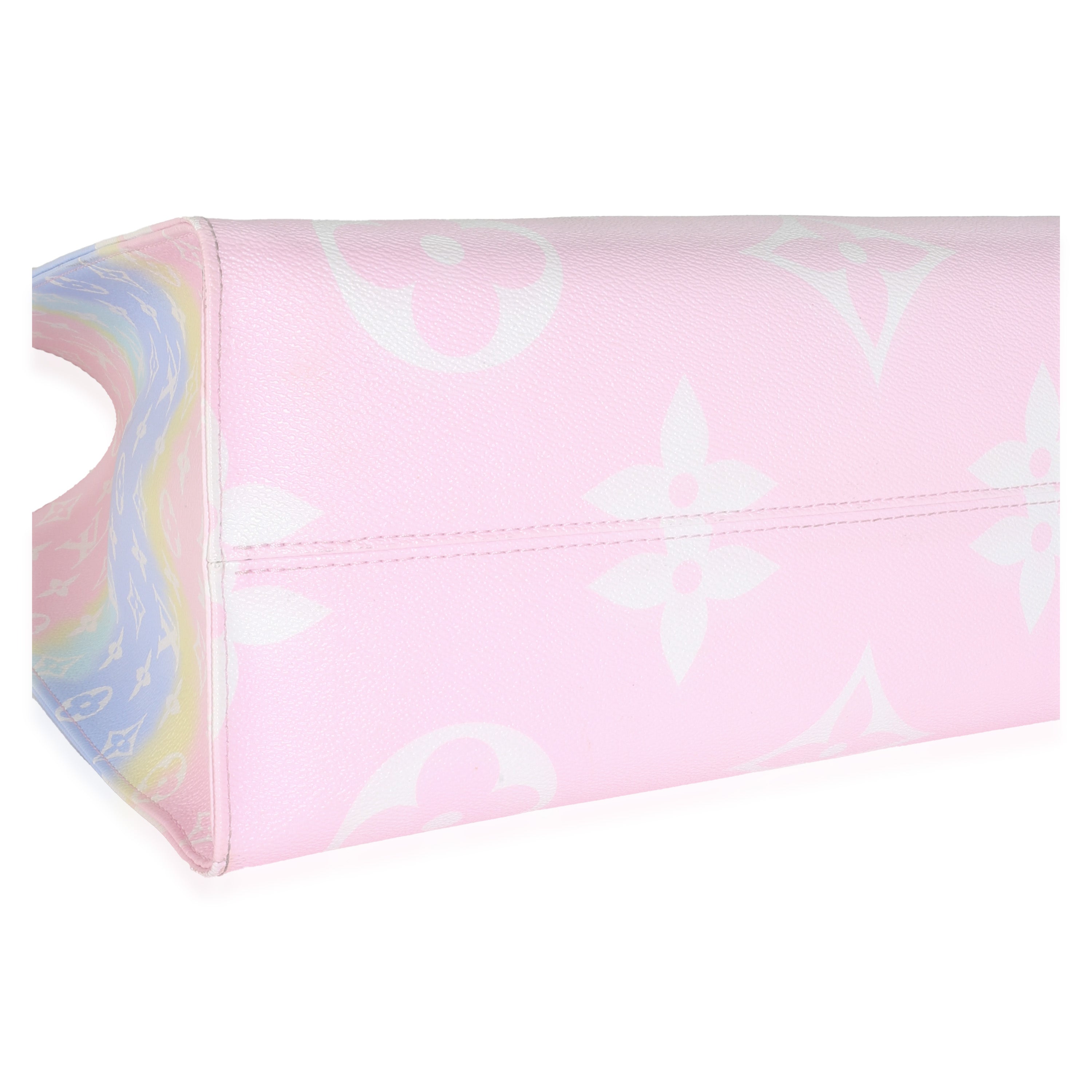 Louis Vuitton Pastel Monogram Giant Escale Onthego GM