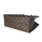 Louis Vuitton Fall In Love Monogram Canvas Onthego MM