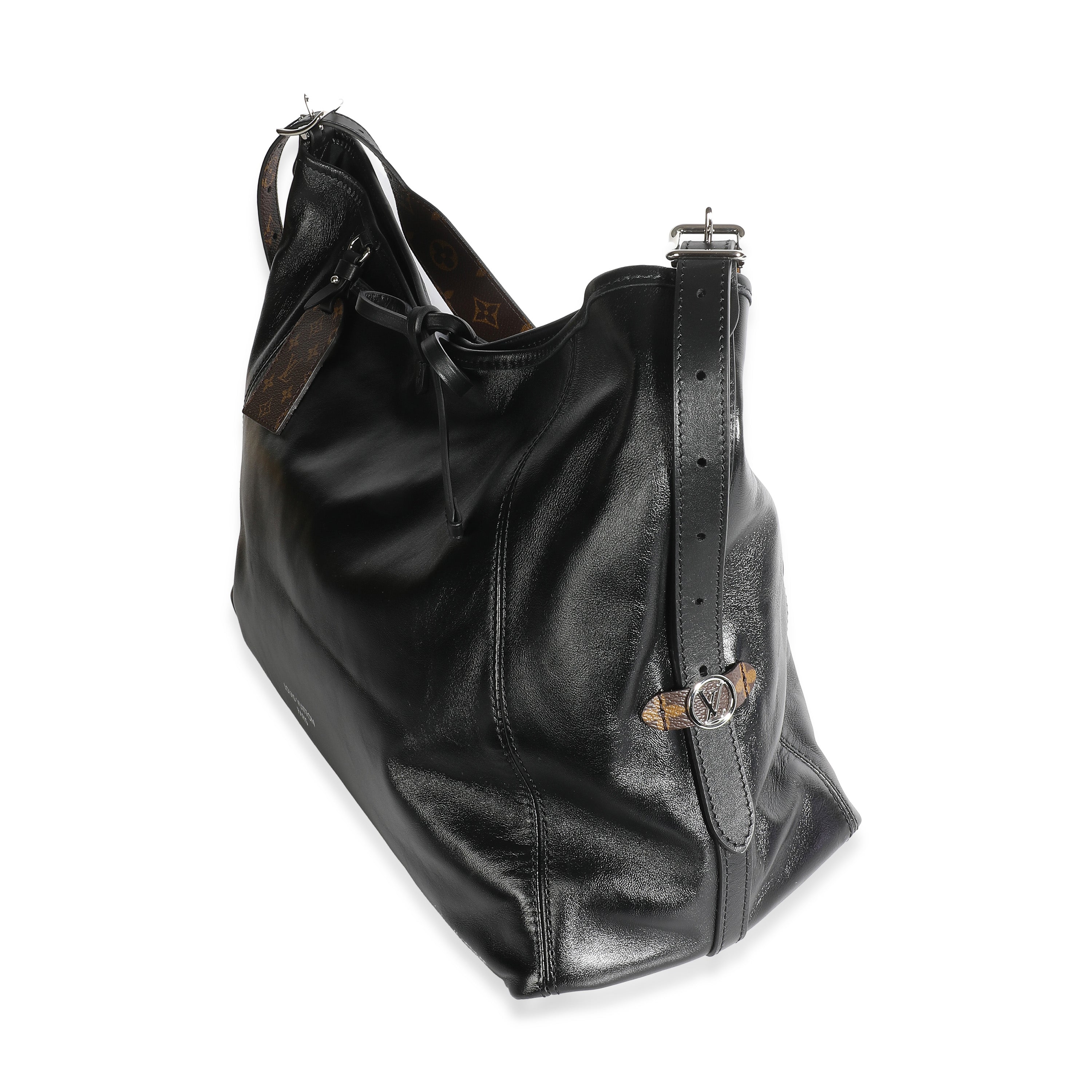 Louis Vuitton Black Lambskin Carryall MM