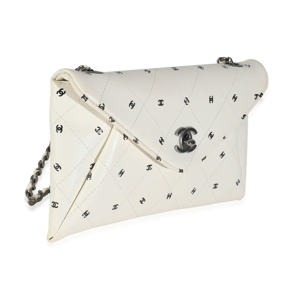 Chanel White Lambskin CC Logo Envelope Clutch With Chain