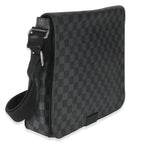 Louis Vuitton Damier Graphite Canvas District Messenger