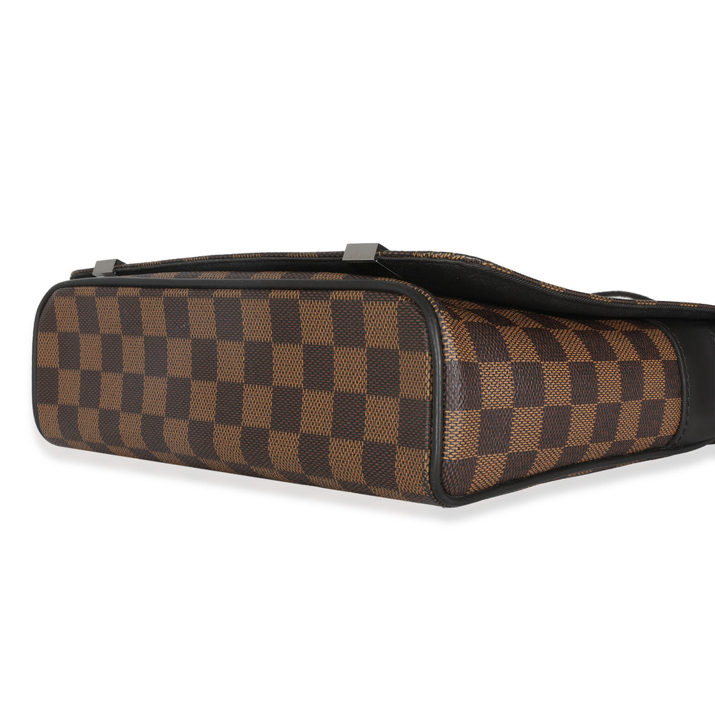 Louis Vuitton Damier Ebene Canvas District PM