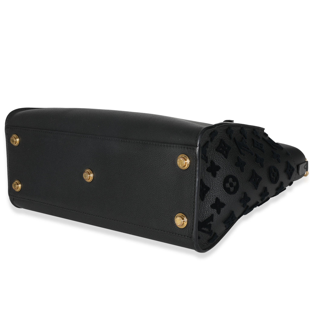 Louis Vuitton Black Calfskin Monogram Tufting On My Side MM