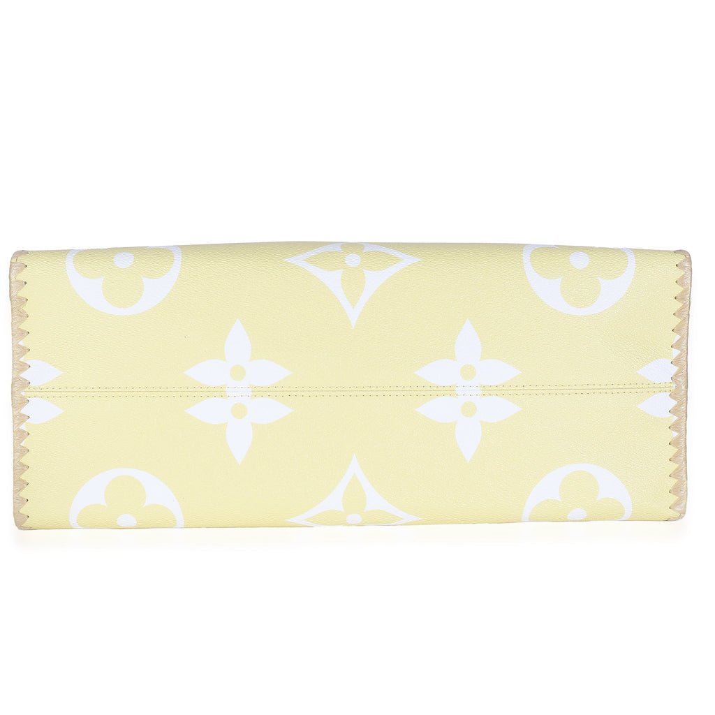 Louis Vuitton Light Pink Monogram Giant By The Pool Santa Monica Onthego GM