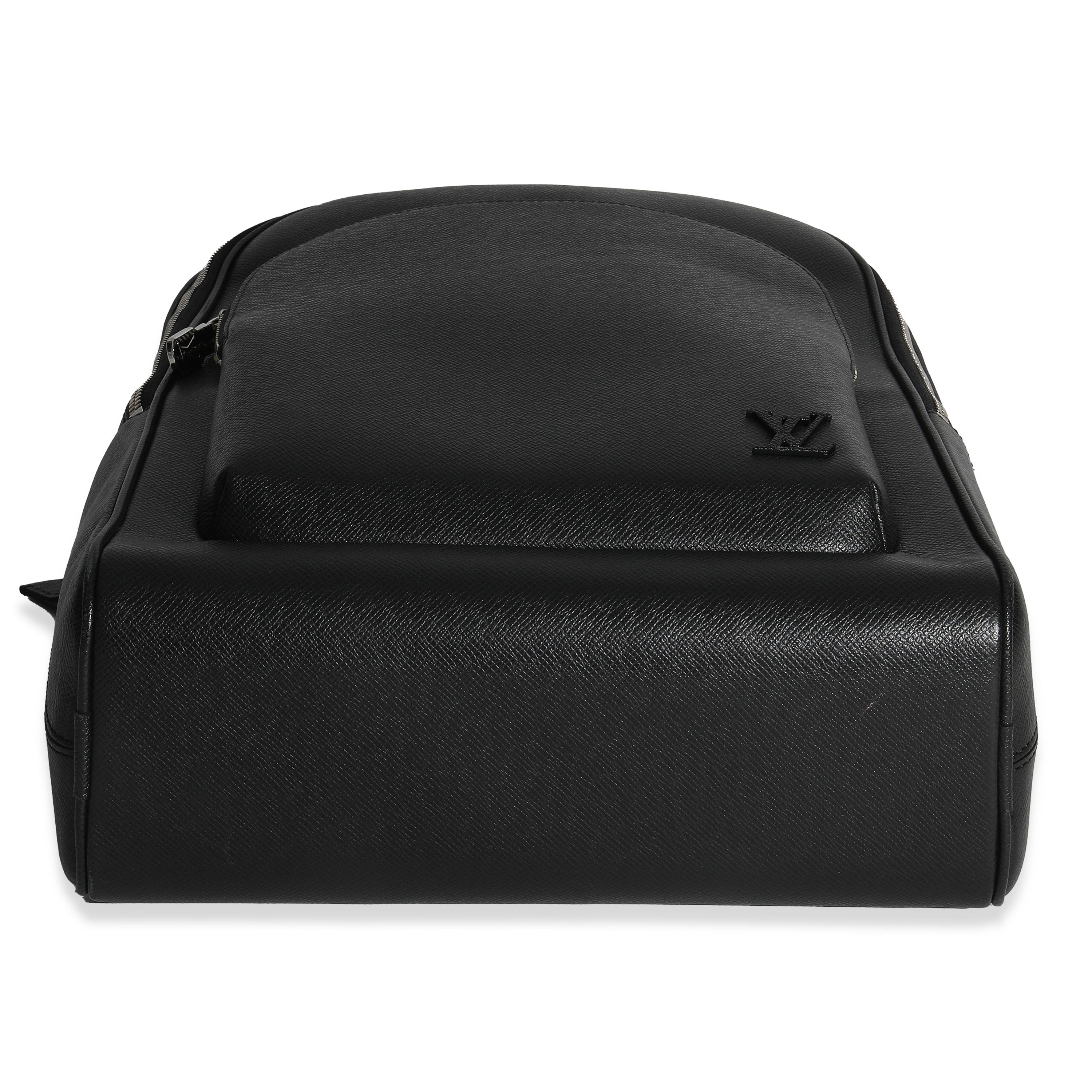 Louis Vuitton Black Taiga Avenue Backpack