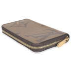 Louis Vuitton Giant Monogram Reverse Canvas Zippy Wallet