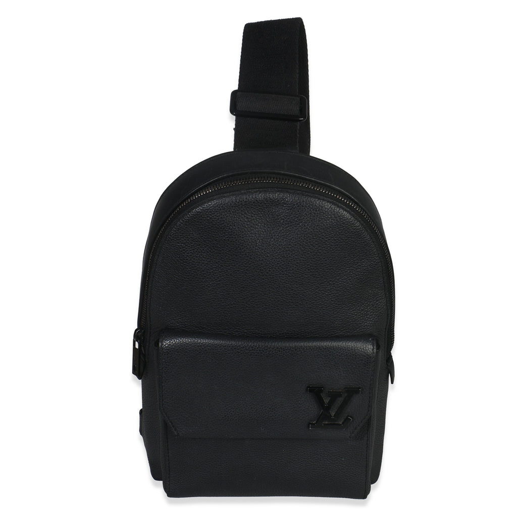 Louis Vuitton Black Waxy Calfskin Aerogram Pilot Slingbag