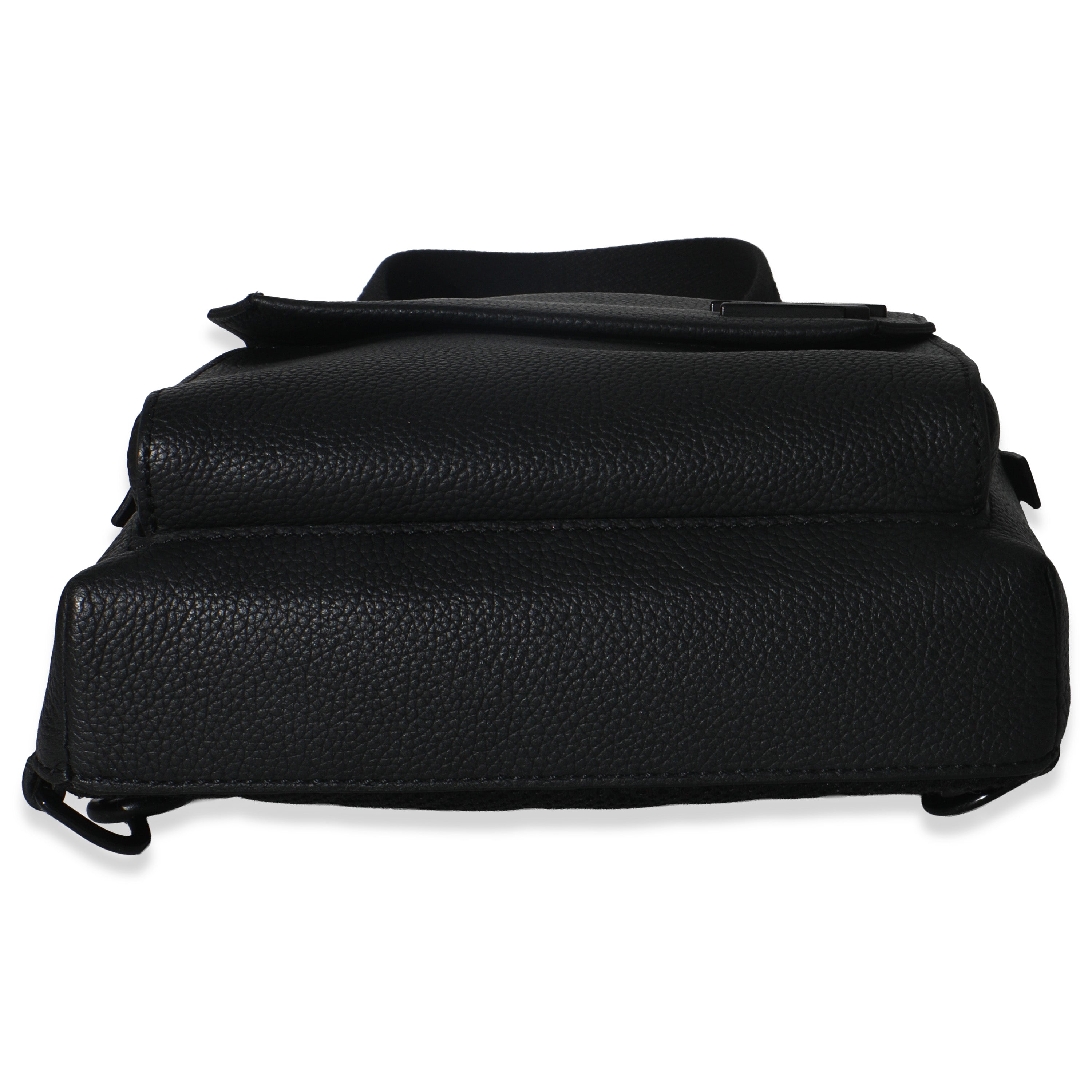 Louis Vuitton Black Waxy Calfskin Aerogram Pilot Slingbag