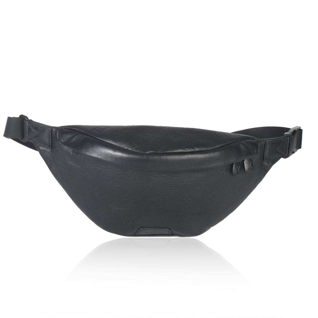 Louis Vuitton Black Monogram Shadow Discovery Bumbag