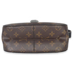 Louis Vuitton Black Monogram Canvas Chain It PM