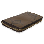 Louis Vuitton Giant Reverse Monogram Canvas Zippy Wallet