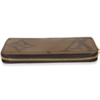 Louis Vuitton Giant Reverse Monogram Canvas Zippy Wallet