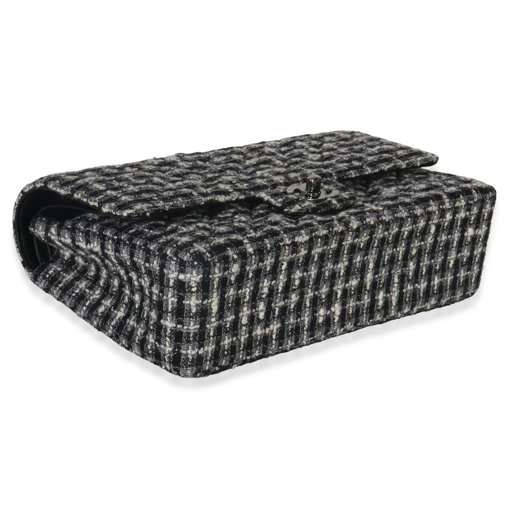 Chanel Black White Tweed Quilted Medium Classic Double Flap