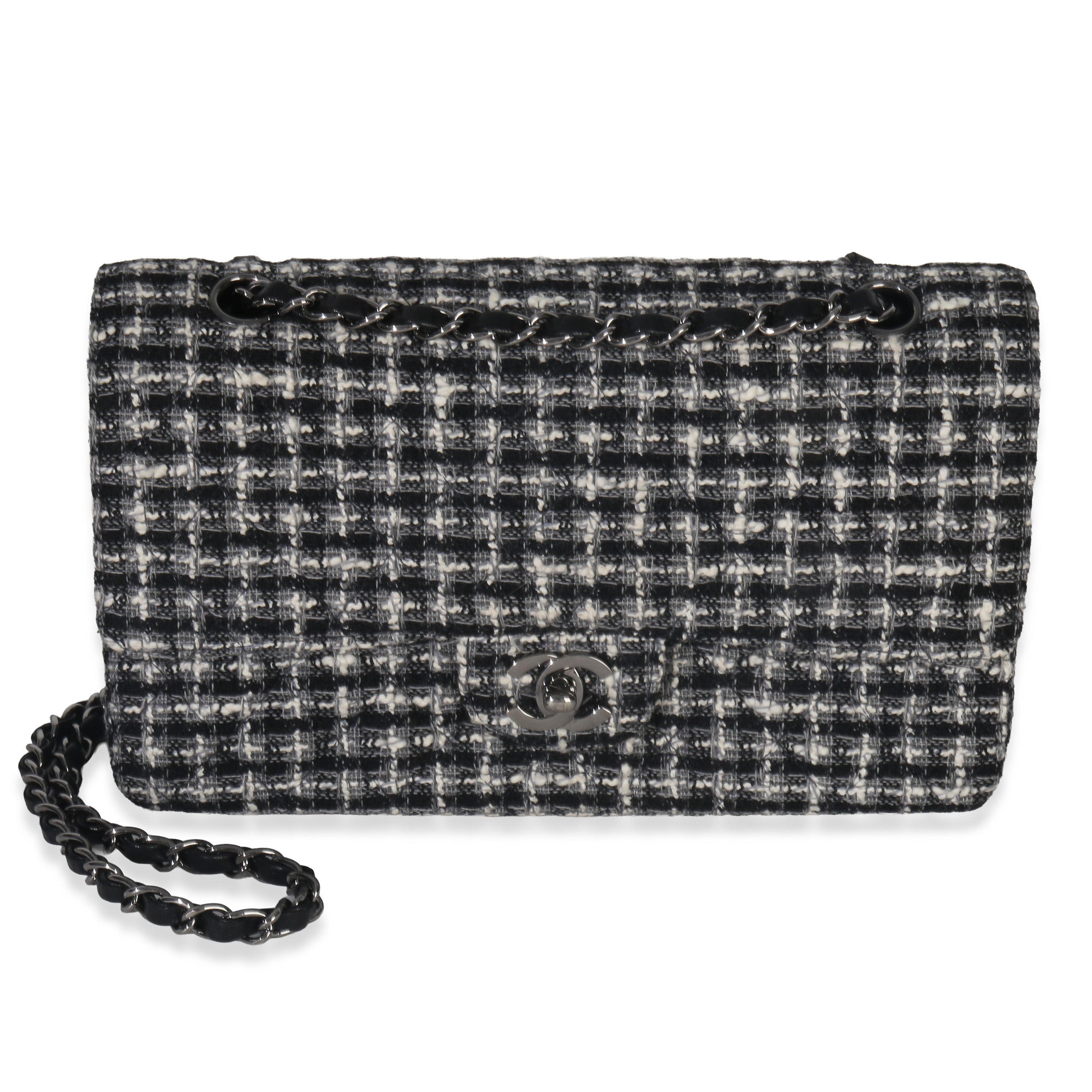 Chanel Black White Tweed Quilted Medium Classic Double Flap