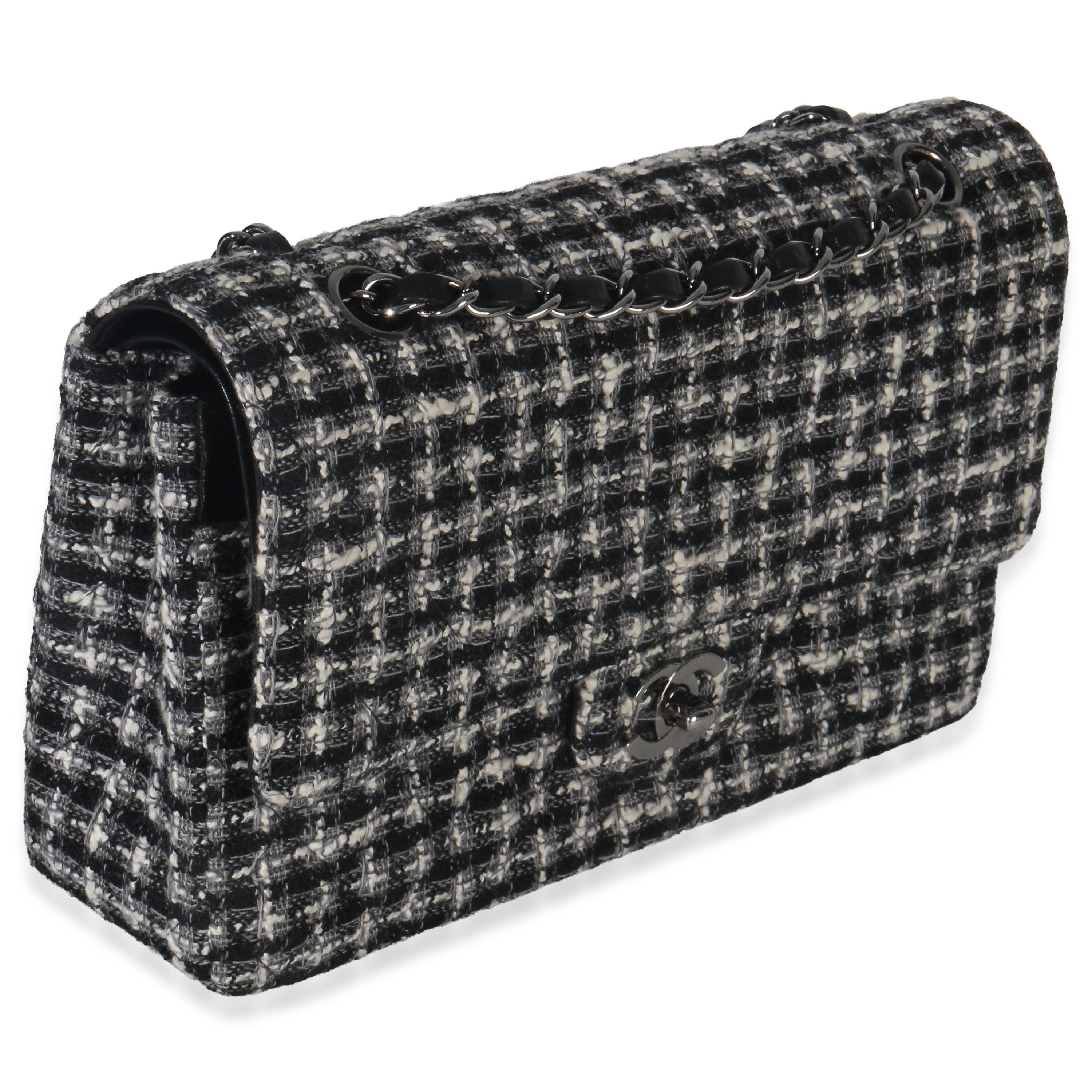 Chanel Black White Tweed Quilted Medium Classic Double Flap