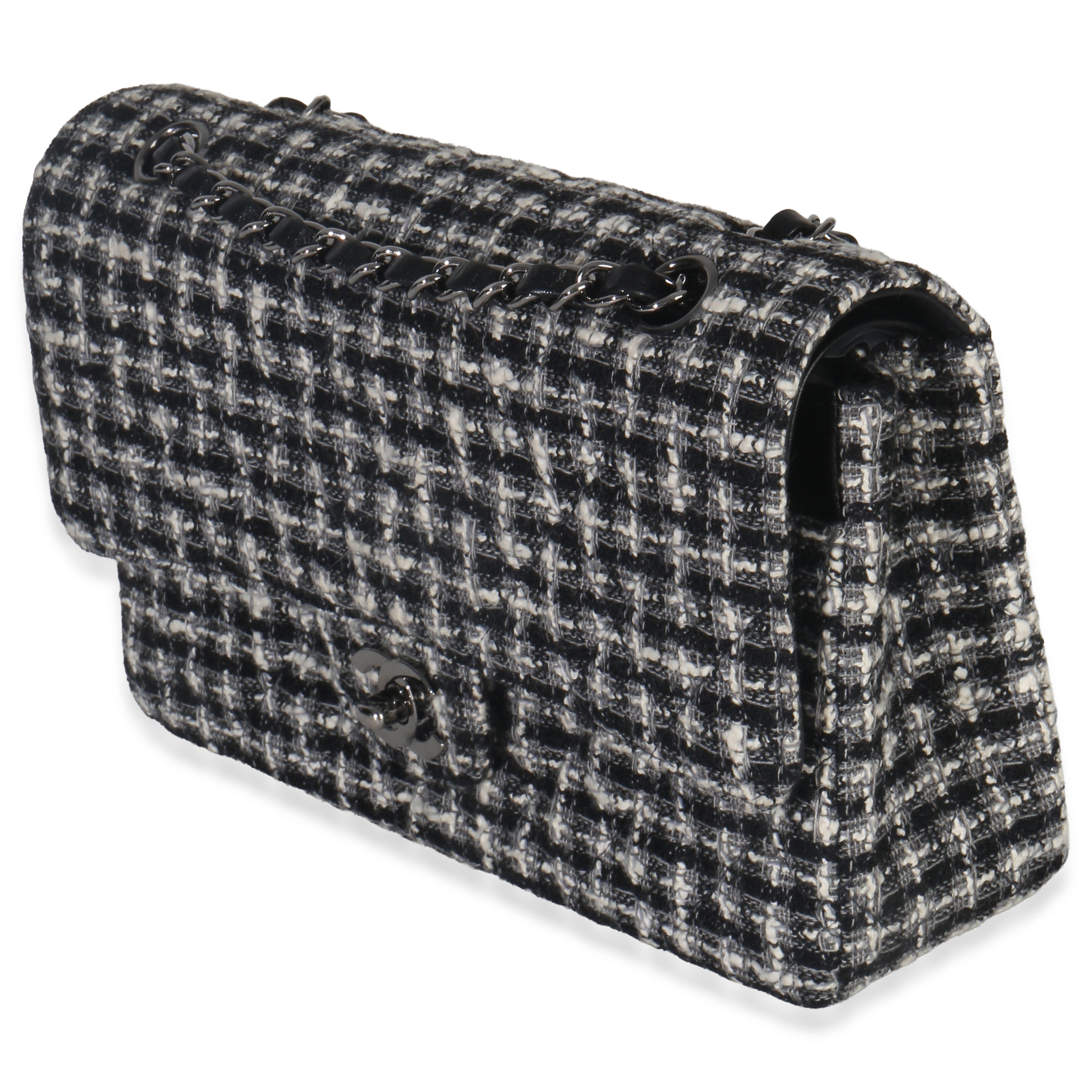 Chanel Black White Tweed Quilted Medium Classic Double Flap