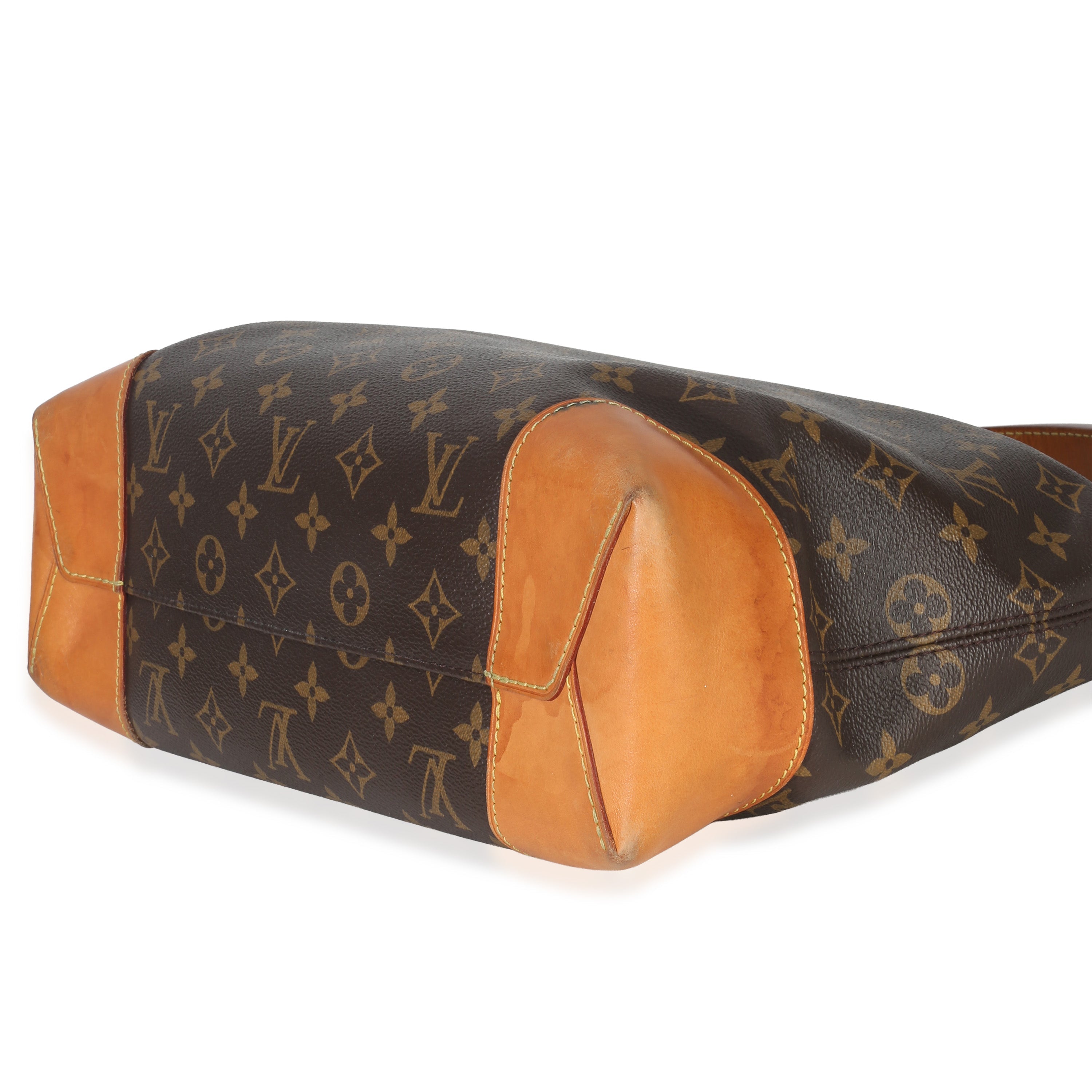 Louis Vuitton Monogram Canvas Berri PM