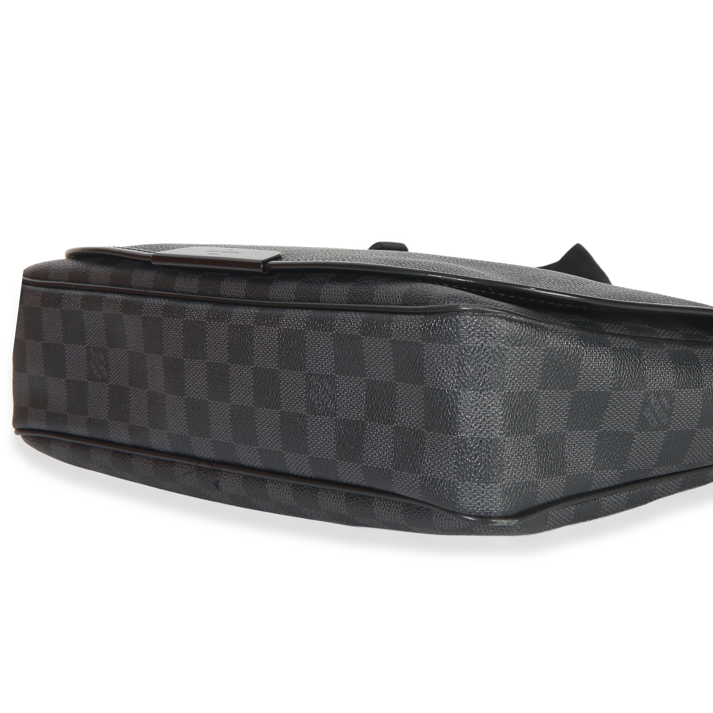 Louis Vuitton Damier Graphite Daniel Messenger MM