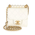 Chanel White Lambskin Quilted Chic Pearls Clutch On Chain