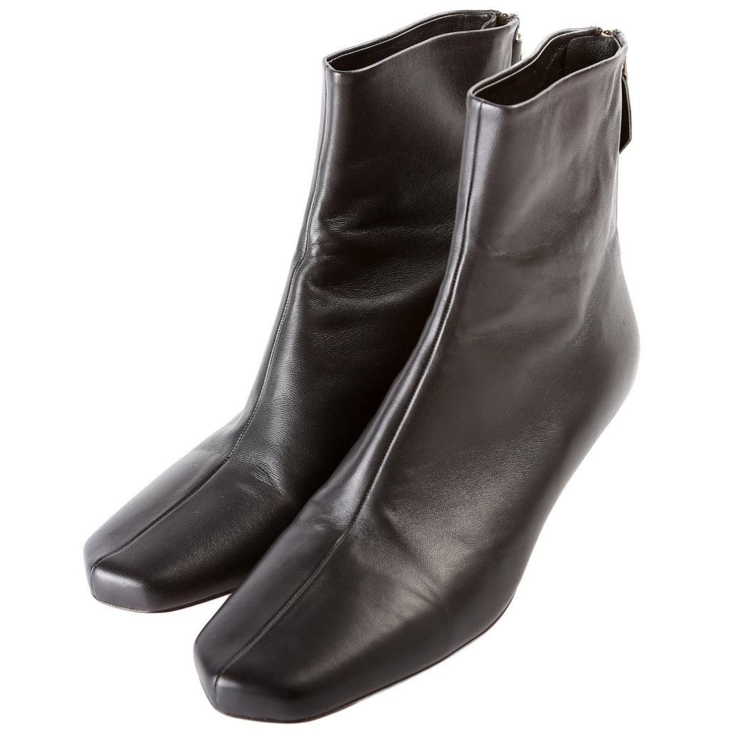 Burberry Sculptural Kitten Heel Ankle Boots Size 39