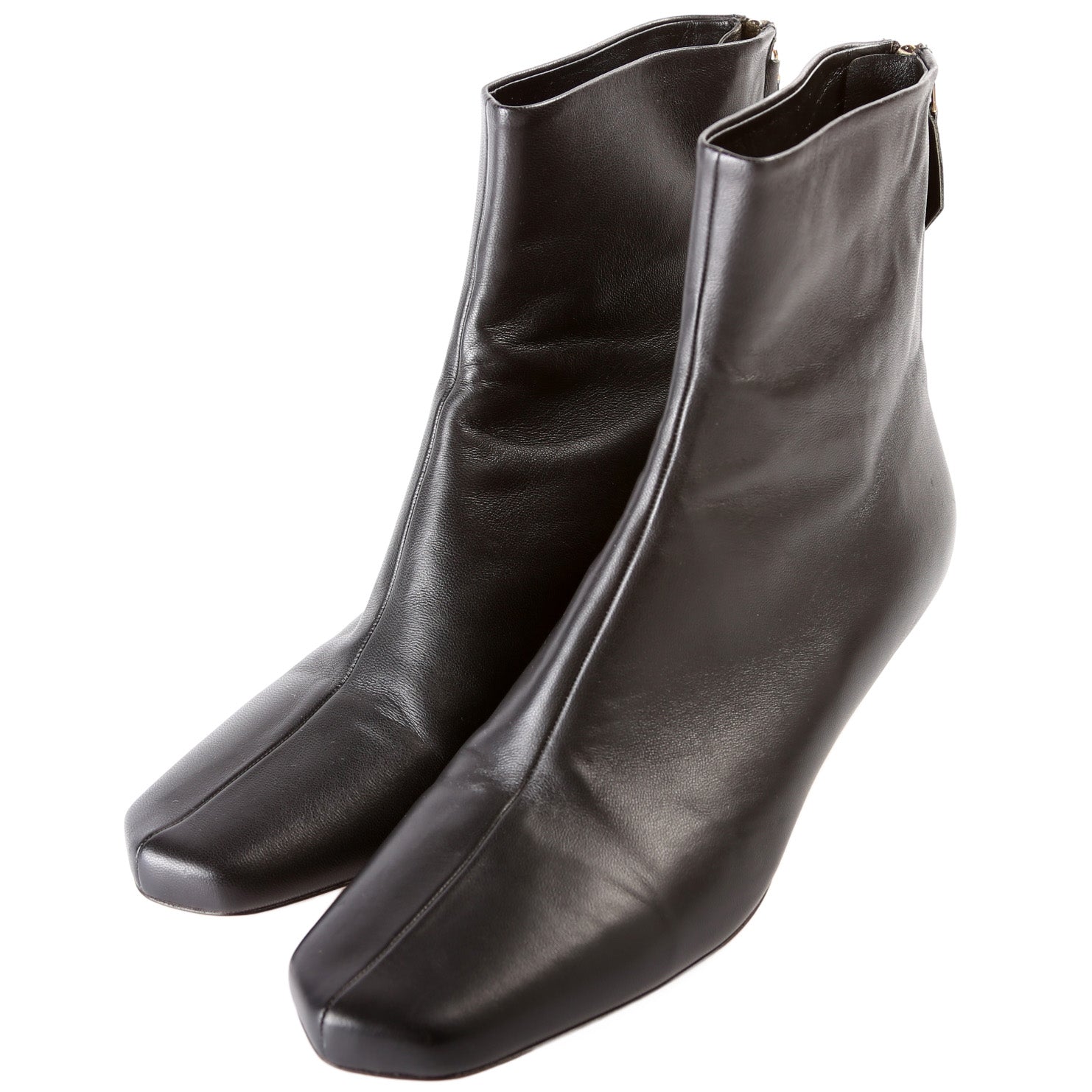 Burberry Sculptural Kitten Heel Ankle Boots Size 39