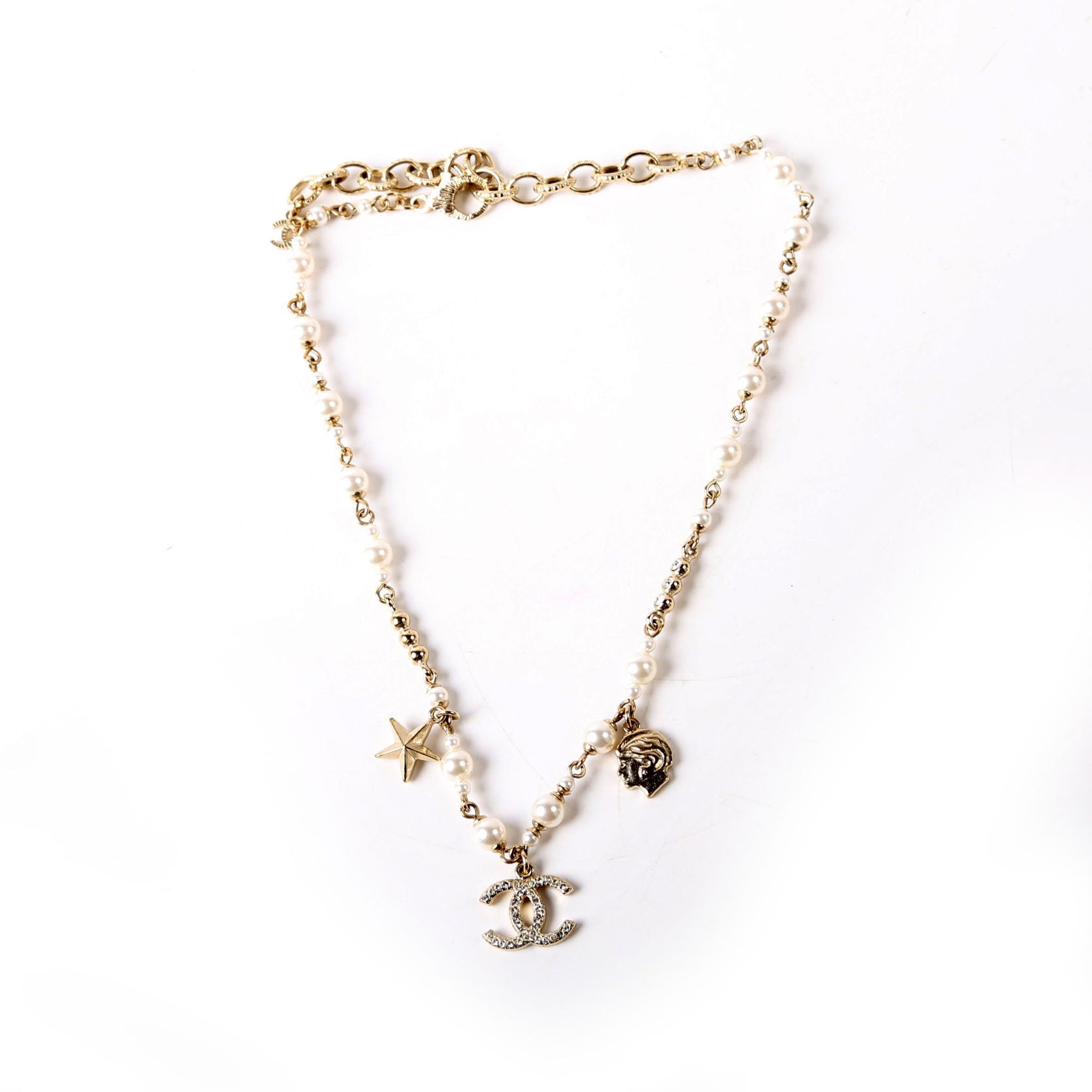 Chanel CC Charms Pearl Choker Necklace Gold/Pearl