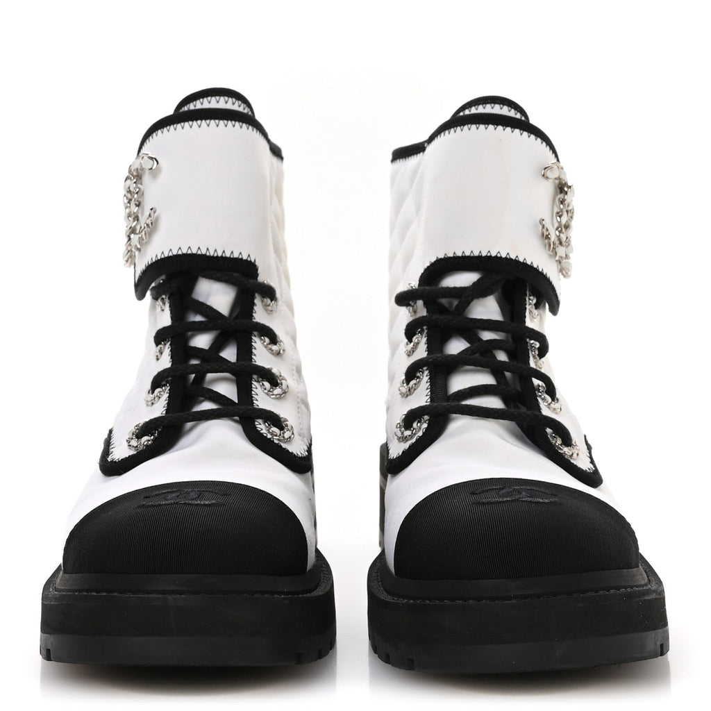 Chanel Fabric Grosgrain Quilted Cap Toe Lace Up Combat Boots 38.5 White Black