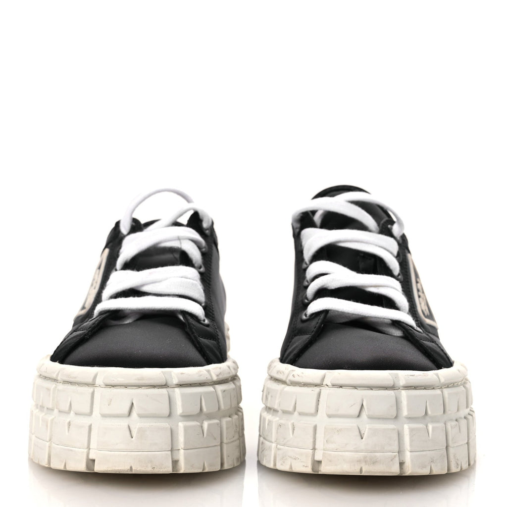 Prada Re-Nylon Gabardine Triangle Logo Double Wheel 50mm Sneakers 41.5 Black