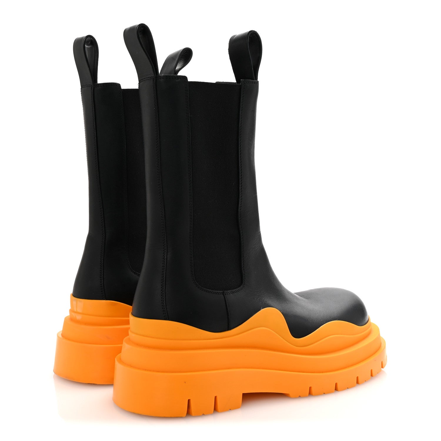 Bottega Veneta Calfskin The Tire Chelsea Boots 39 Black Tangerine