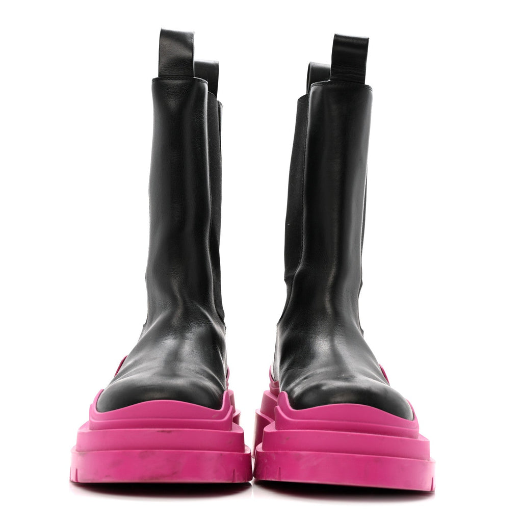 Bottega Veneta Calfskin The Tire Chelsea Boots 39 Black Hollyhock