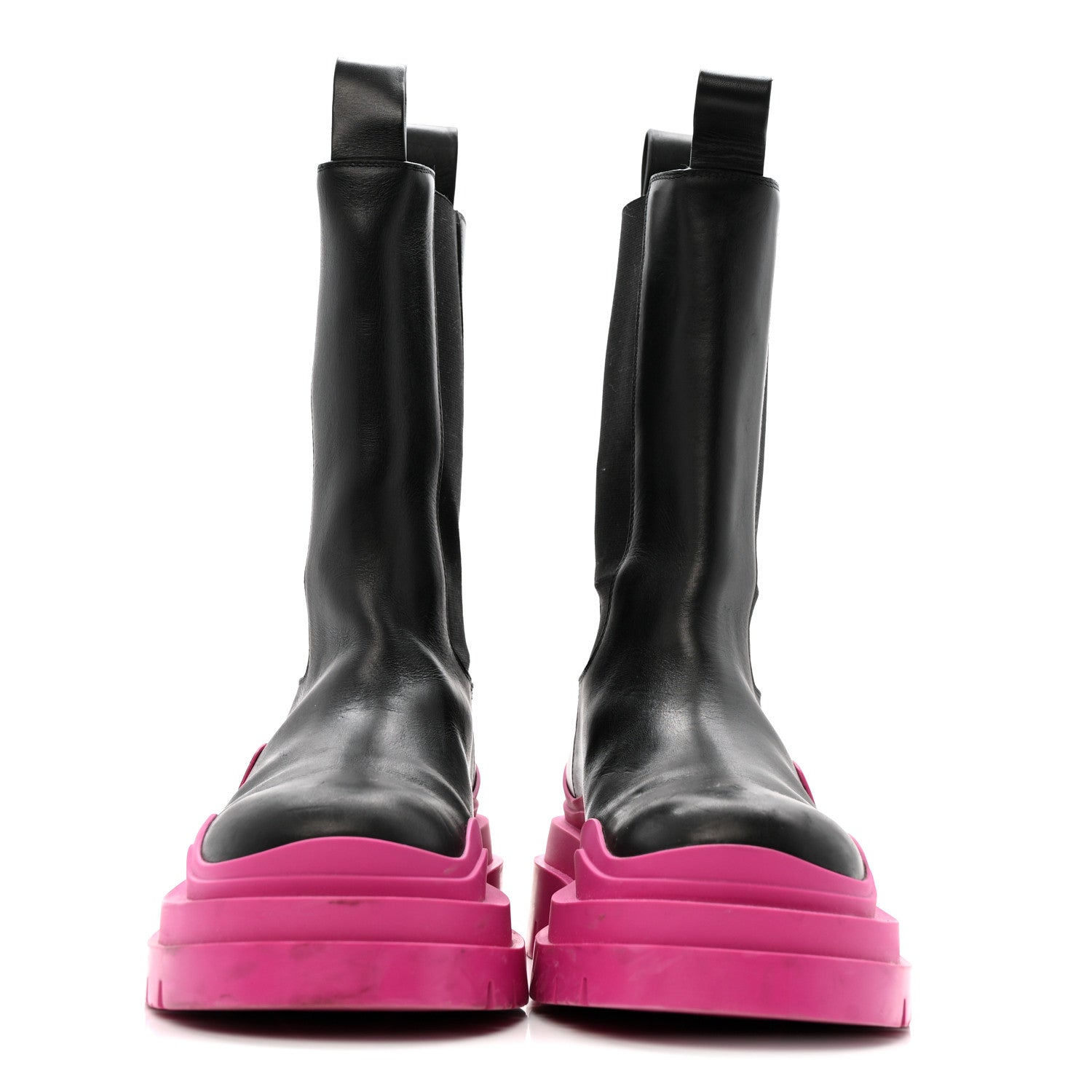 Bottega Veneta Calfskin The Tire Chelsea Boots 39 Black Hollyhock