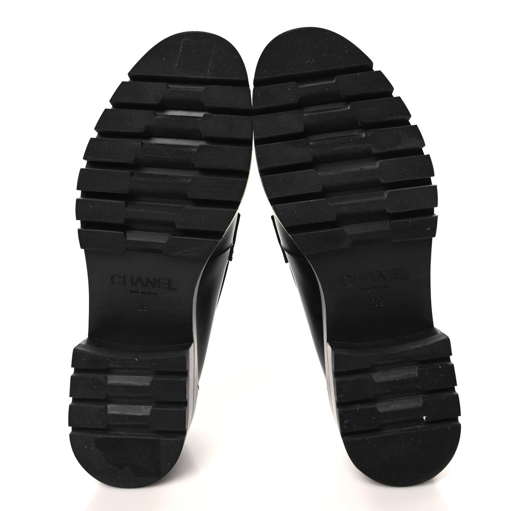 Chanel Calfskin Metal CC Loafers 39 Black