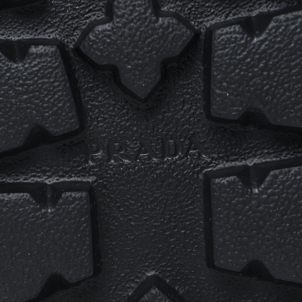 Prada Re-Nylon Piuma Triangle Logo Padded Drawcord 20mm Snow Boots 37 Avorio