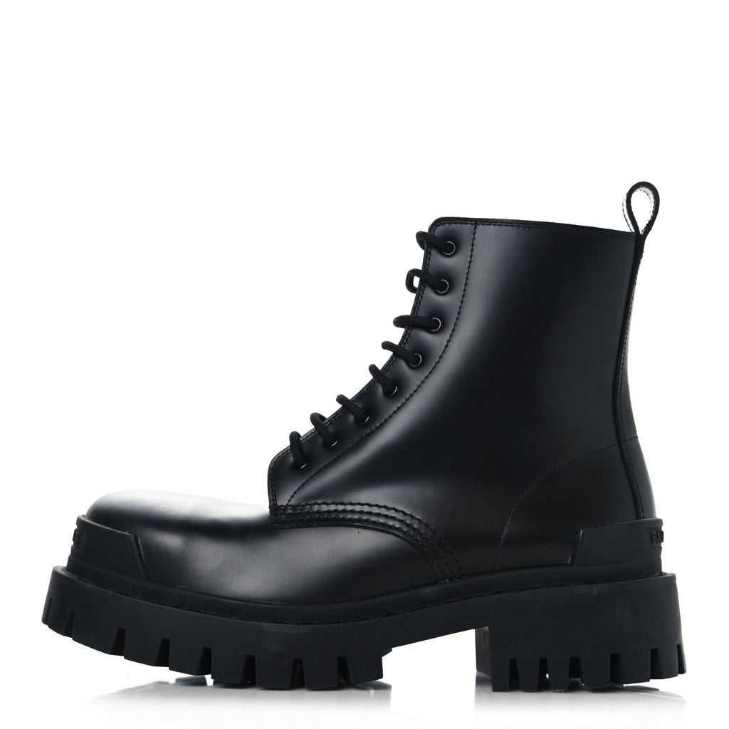Balenciaga Calfskin Womens Strike 20mm Lace Up Boots 38 Black