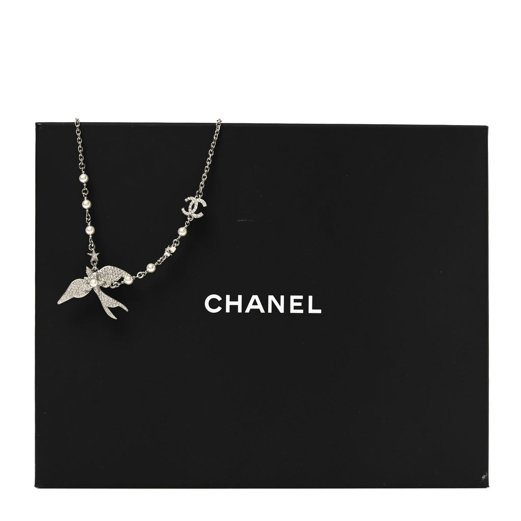 Chanel Pearl Crystal CC Star Bird Necklace Silver Pearly White