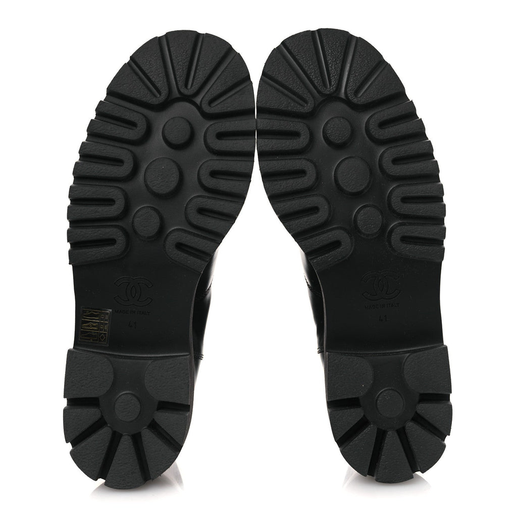 Chanel Calfskin Cap Toe CC Short Boots 41 Black