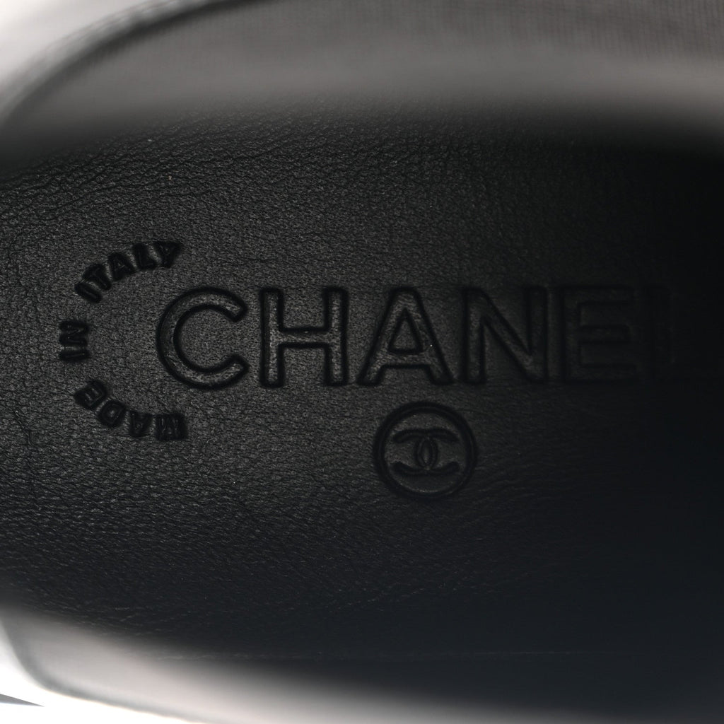 Chanel Calfskin Cap Toe CC Short Boots 39.5 Black