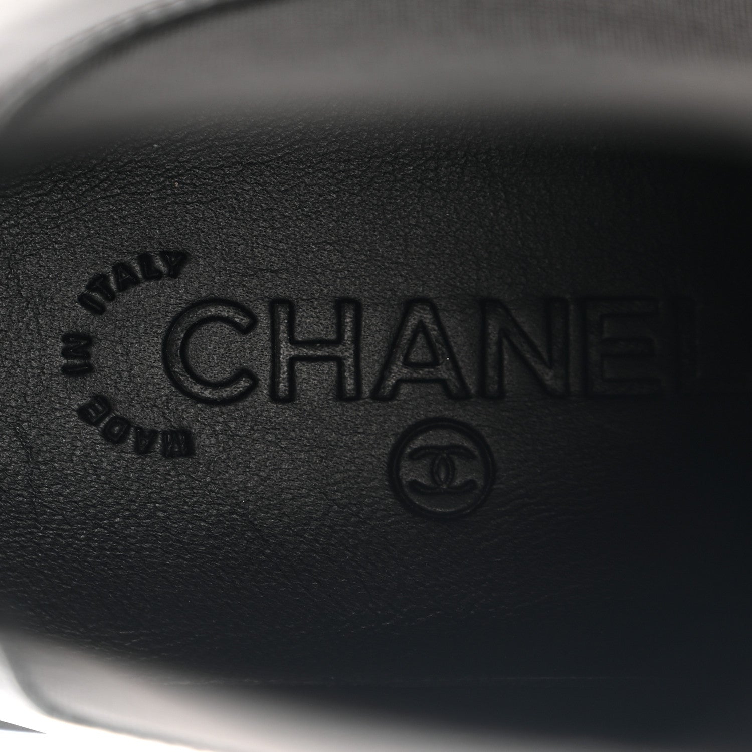Chanel Calfskin Cap Toe CC Short Boots 39.5 Black