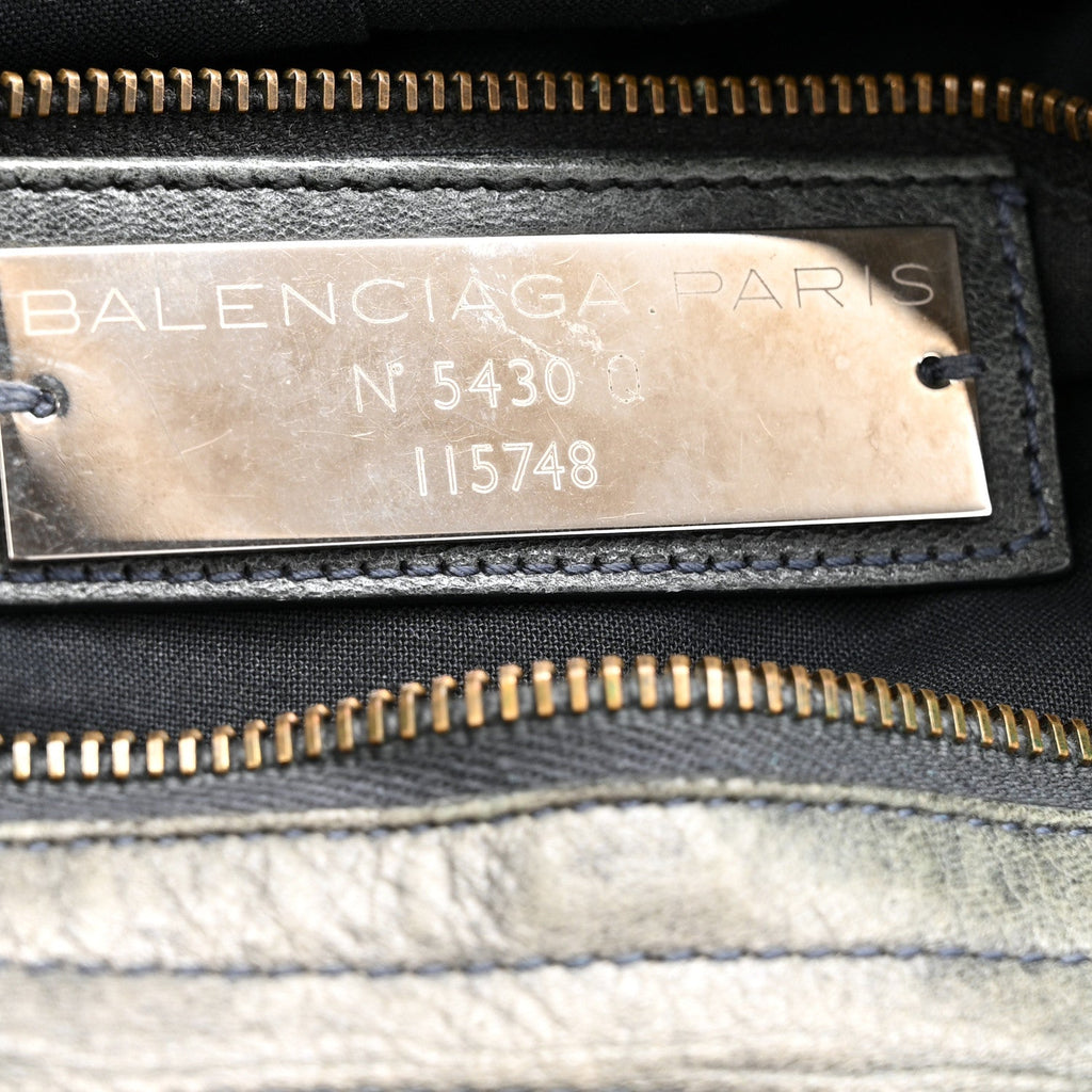 Balenciaga Agneau Classic Hardware City Dolma