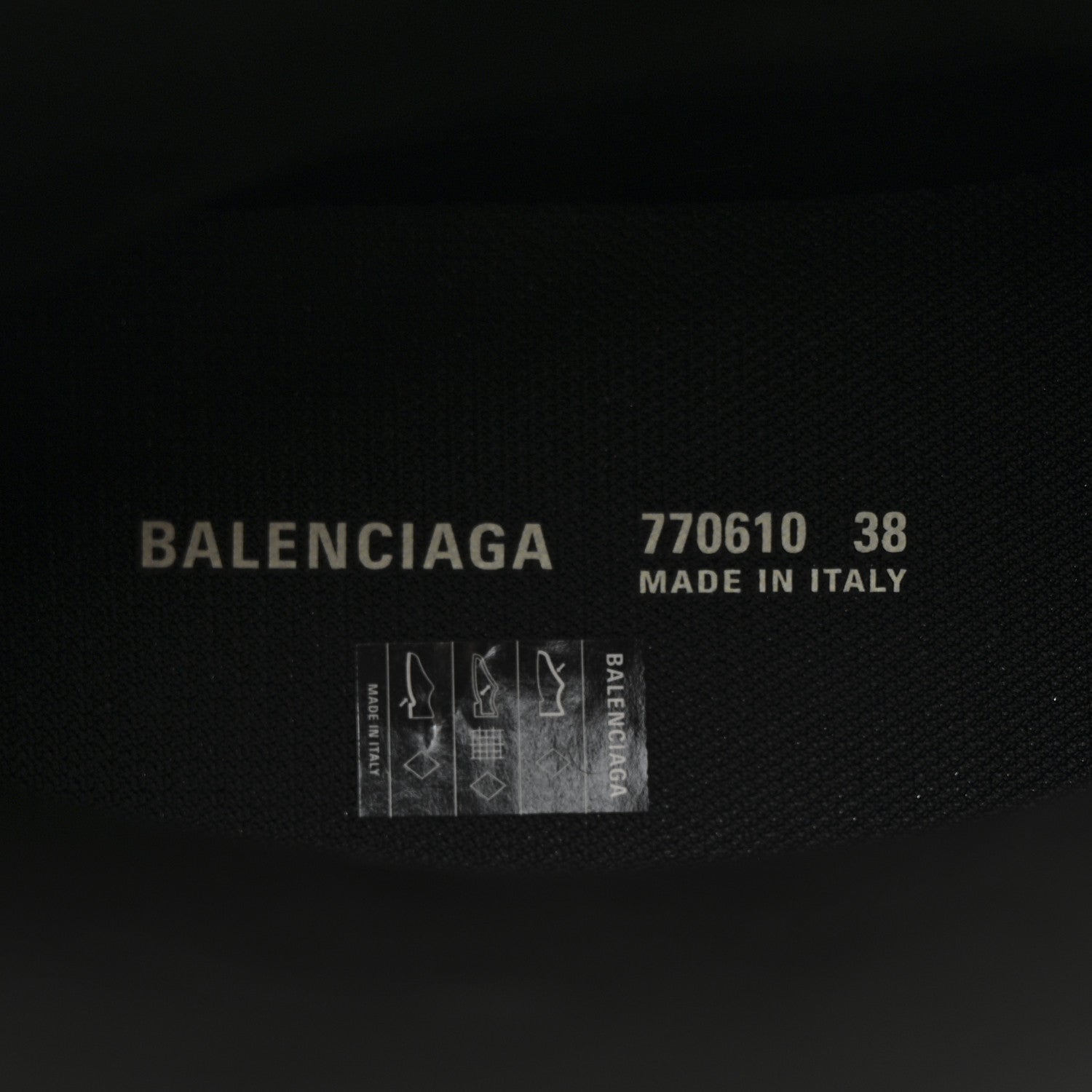 Balenciaga Rubber Steroid Bootie 38 Black