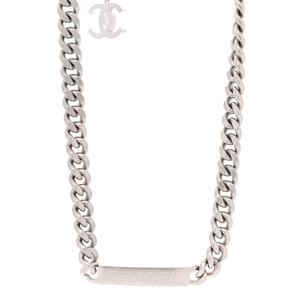 Chanel Oversized Chain Logo Short Necklace Silver