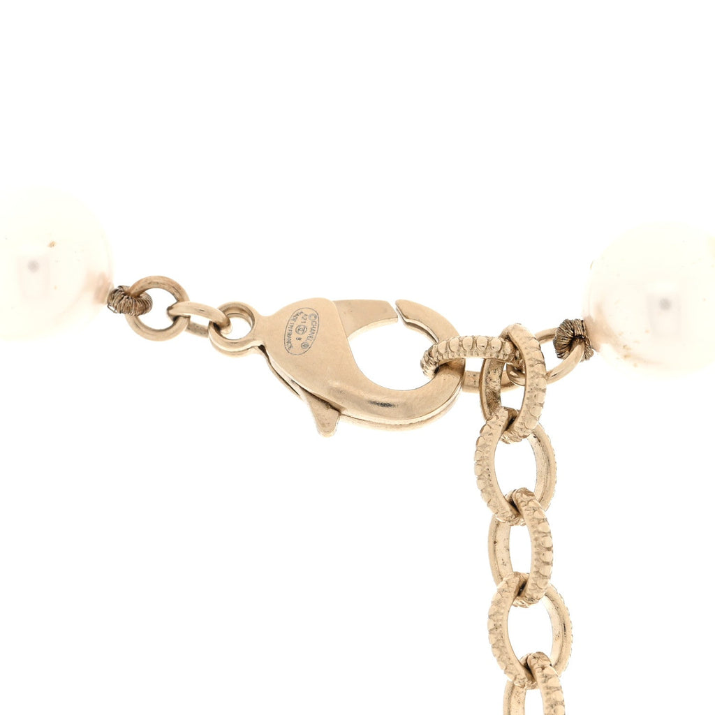 Chanel Pearl Crystal CC Heart Short Necklace Gold Pearly White Pink